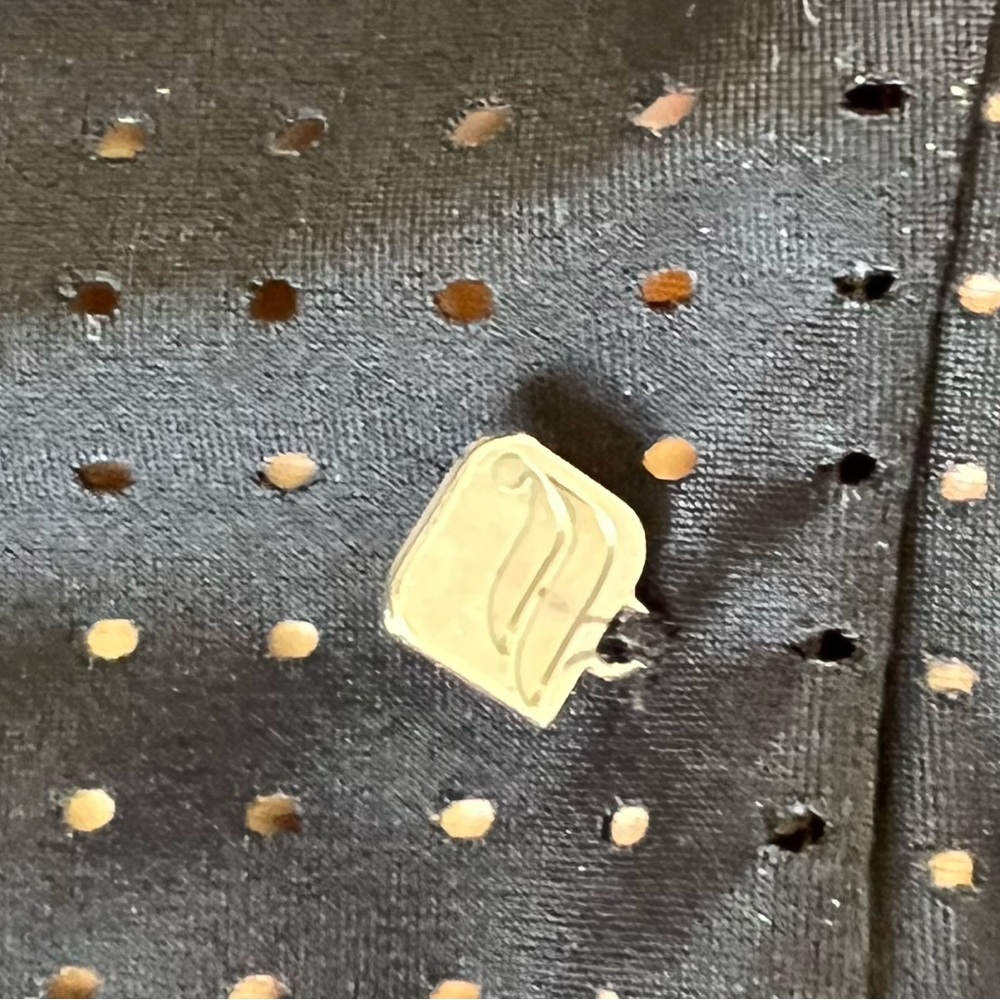 Fabletics Valentina Rashgaurd NWOT - Picture 6 of 7